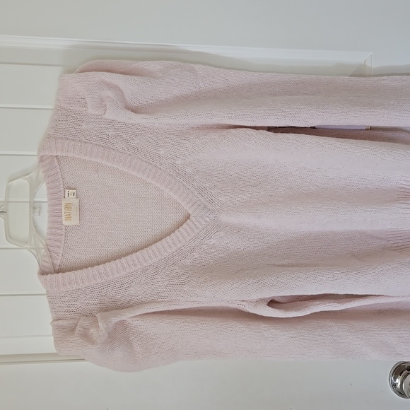 Nation LTD Lara Puff Shoulder V-Neck Sweater in Baby's Breath Size XL NEW - Picture 3 of 10